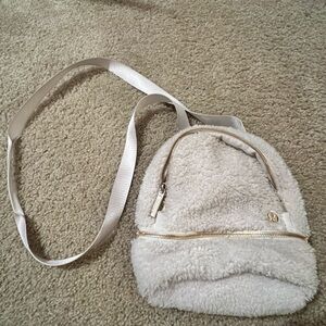 Lululemon White Sherpa Bag